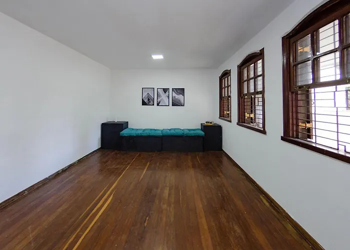 Casa Confortável 5 quartos - São Pedro - BHSH